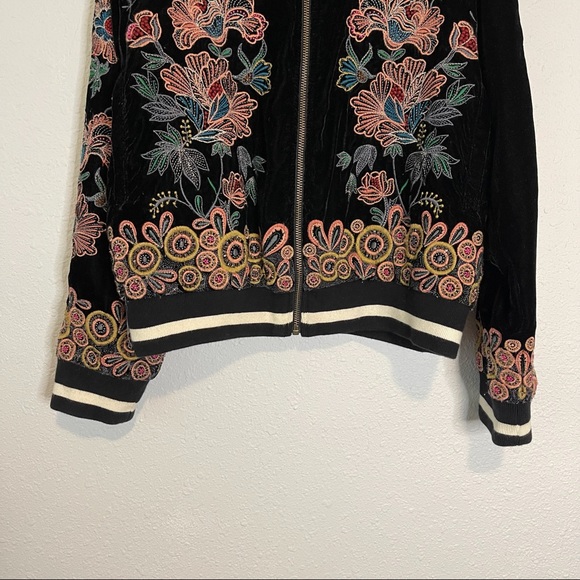 Anthropologie Black Floral Embroidered Jacket - Picture 5 of 13
